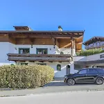 Chalet Lindau Fieberbrunn Apartments By One Villas *