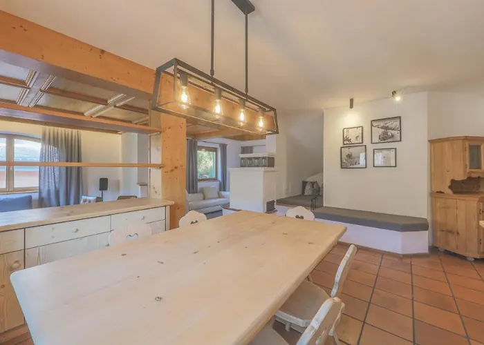 Chalet Lindau Fieberbrunn Apartments By One Villas 公寓
